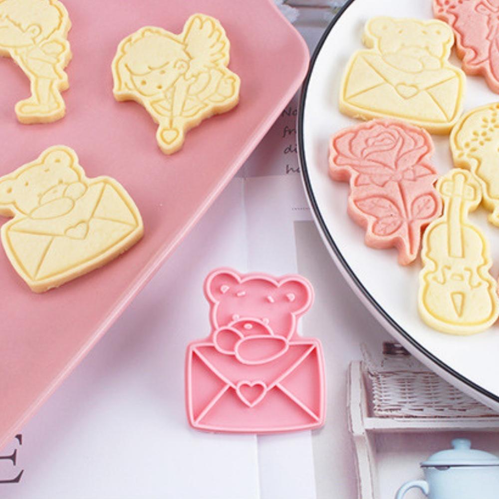 Heart Teddy Bear 100 Cookie Cutter Set